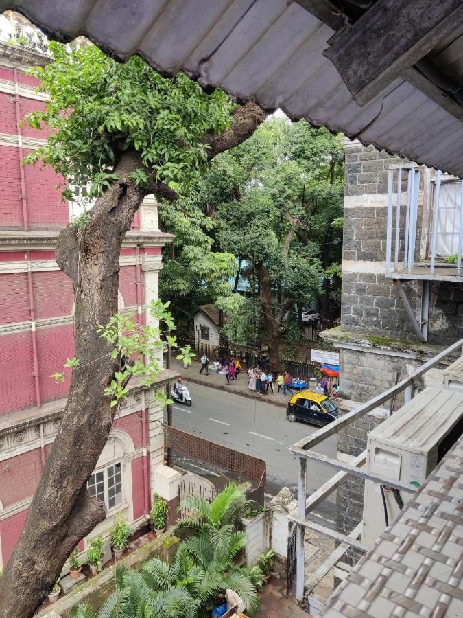 Capital Hotel Mumbai  Buitenkant foto